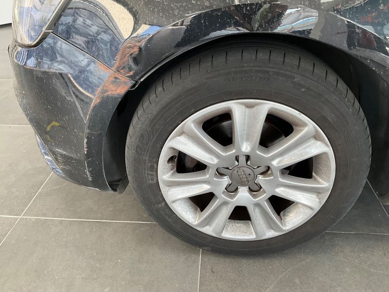 Audi A1 1.2 TFSI Attraction 2011 – снимка 3