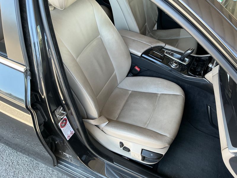 BMW 5er 520d 2011 – снимка 25