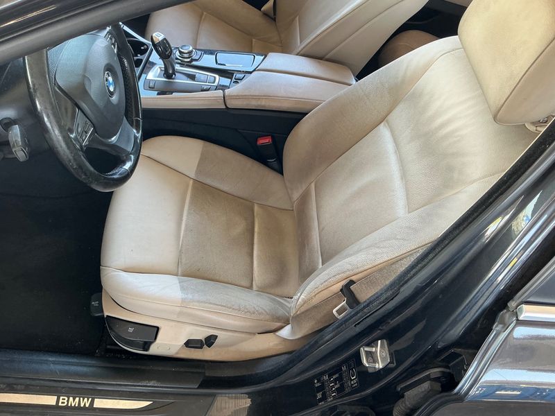 BMW 5er 520d 2011 – снимка 24