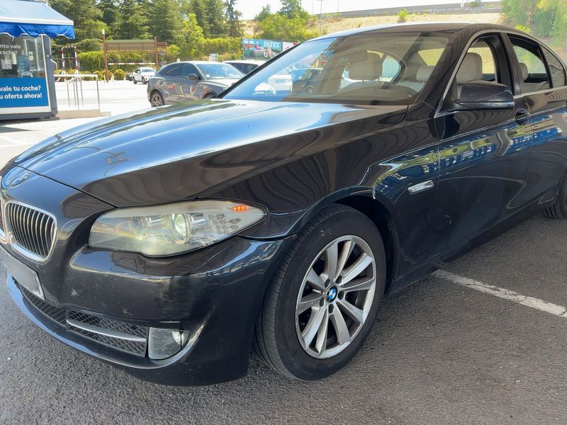 BMW 5er 520d 2011 – снимка 2