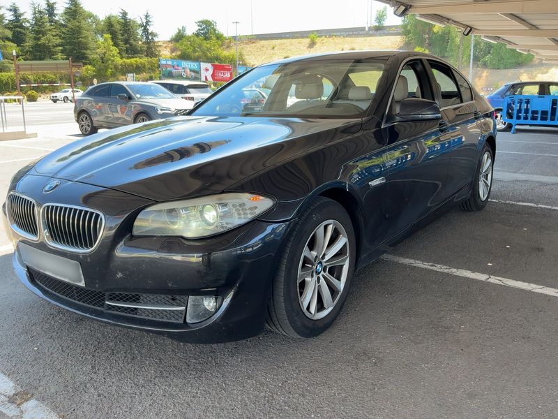 BMW 5er 520d 2011 – снимка 1