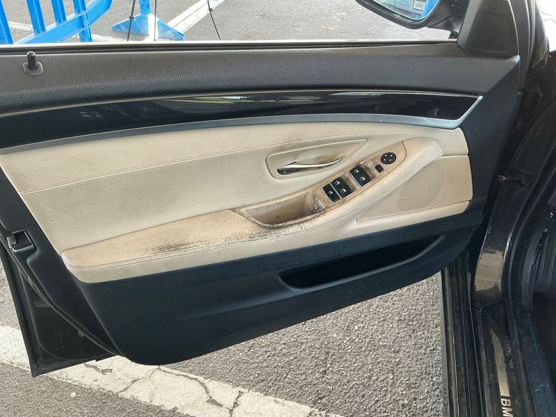 BMW 5er 520d 2011 – снимка 27