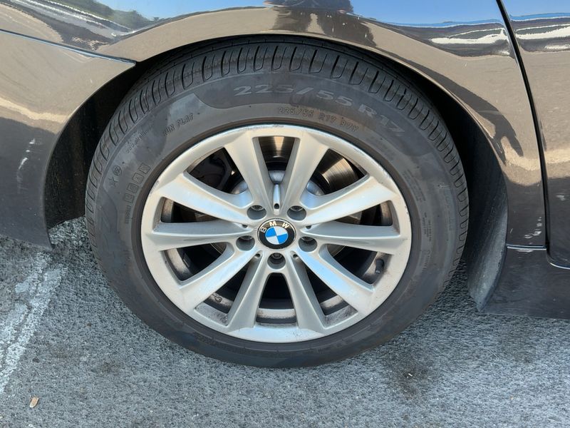 BMW 5er 520d 2011 – снимка 9