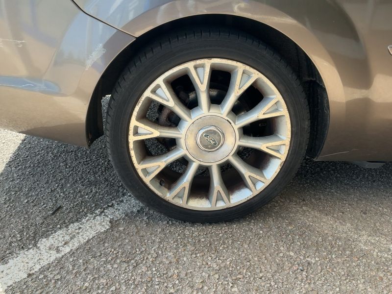 Ford Focus 2.0 Titanium 2007 – снимка 9