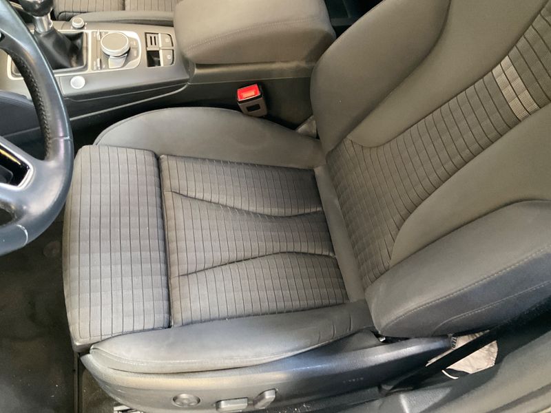 Audi A3 Limousine 1.5 TFSI ACT Sport 2017 – снимка 28