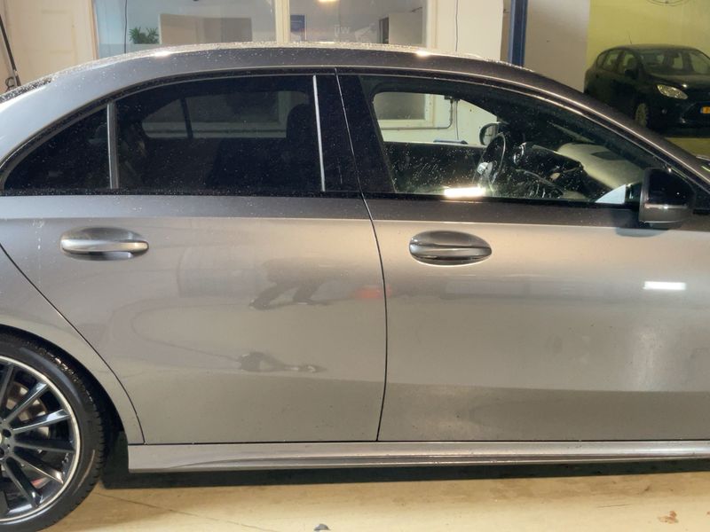 Mercedes-Benz A-Klasse Limousine A 200 AMG Line 2019 – снимка 10