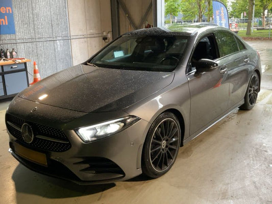 Mercedes-Benz A-Klasse Limousine A 200 AMG Line 2019 – снимка 1