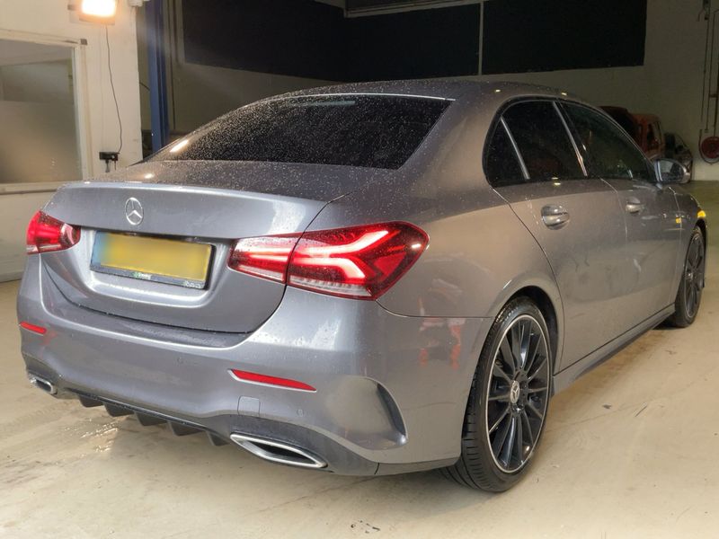 Mercedes-Benz A-Klasse Limousine A 200 AMG Line 2019 – снимка 8