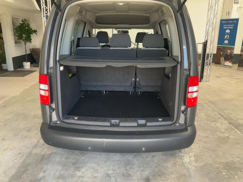 Volkswagen Caddy 1.6 TDI Trendline 2011 – снимка 15