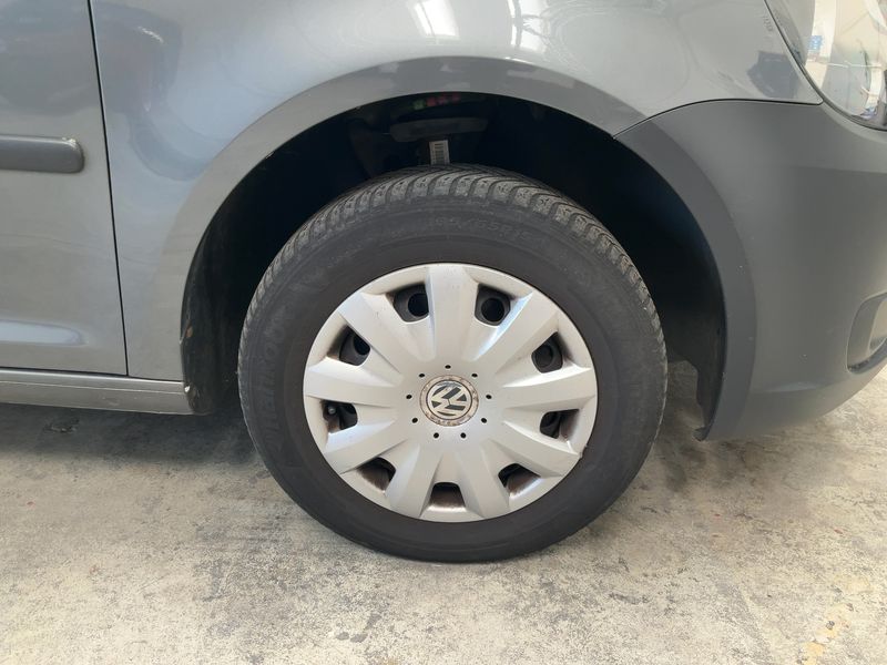 Volkswagen Caddy 1.6 TDI Trendline 2011 – снимка 11
