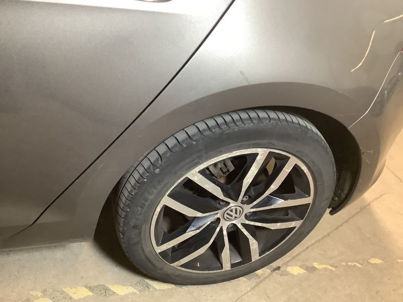 Volkswagen Golf VII 1.6 TDI Carat BlueMotion Tech 2013 – снимка 35