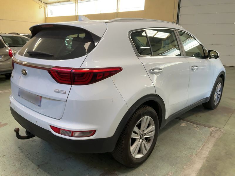 Kia Sportage 1.7 CRDi Active 2WD 2017 – снимка 8