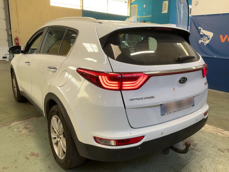 Kia Sportage 1.7 CRDi Active 2WD 2017 – снимка 6