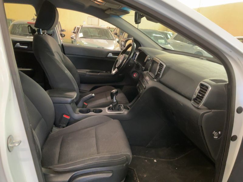 Kia Sportage 1.7 CRDi Active 2WD 2017 – снимка 16