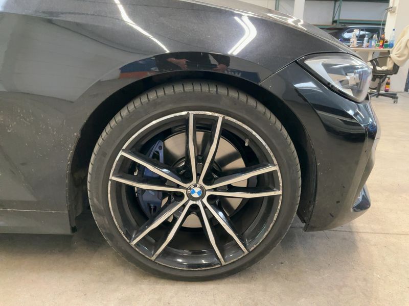 BMW 3er 330d xDrive M Sport 2019 – снимка 11