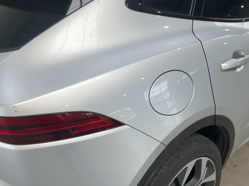 Jaguar E-Pace D240 R-Dynamic HSE AWD 2018 – снимка 8