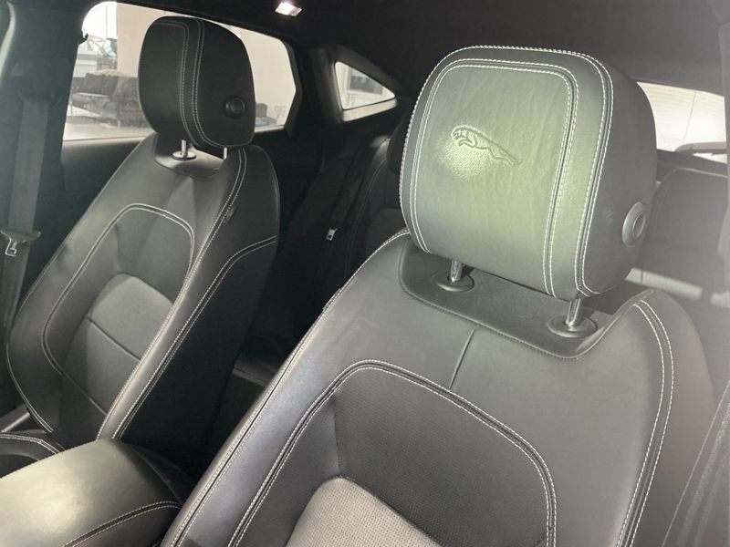 Jaguar E-Pace D240 R-Dynamic HSE AWD 2018 – снимка 31