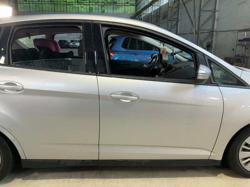 Ford C-Max 1.0 EcoBoost Trend 2016 – снимка 10