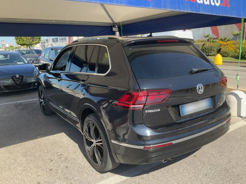 Volkswagen Tiguan 2.0 TDI Executive 4Motion BlueMotion Tech 2017 – снимка 6