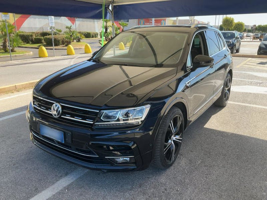 Volkswagen Tiguan 2.0 TDI Executive 4Motion BlueMotion Tech 2017 – снимка 1