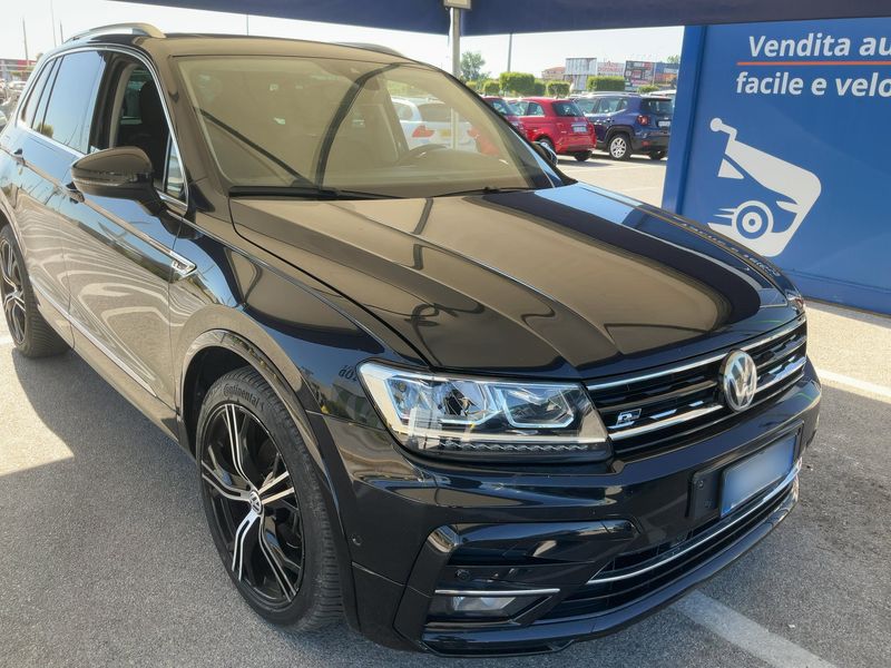 Volkswagen Tiguan 2.0 TDI Executive 4Motion BlueMotion Tech 2017 – снимка 12