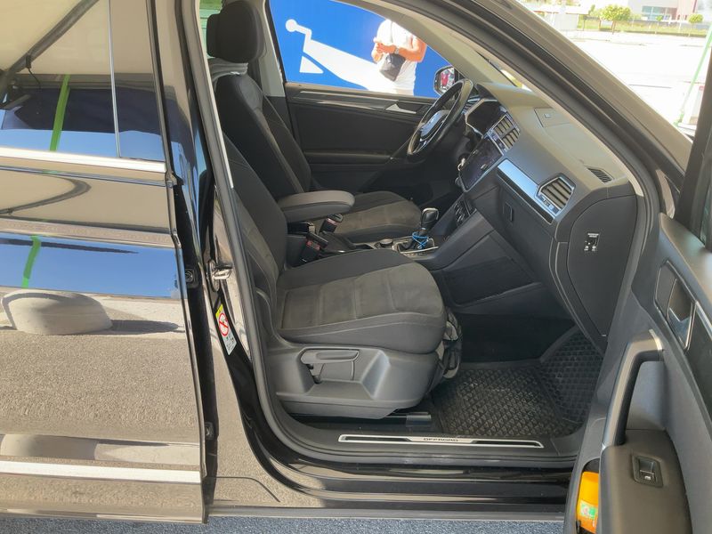 Volkswagen Tiguan 2.0 TDI Executive 4Motion BlueMotion Tech 2017 – снимка 16