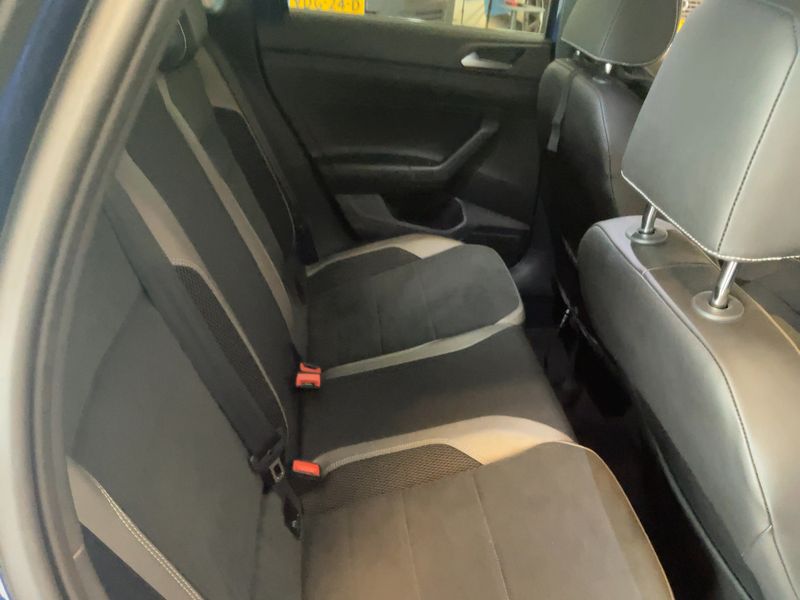 Volkswagen Polo 2.0 TSI GTI 2019 – снимка 19