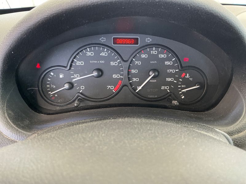 Peugeot 206 1.4 Petit Filou 2006 – снимка 4