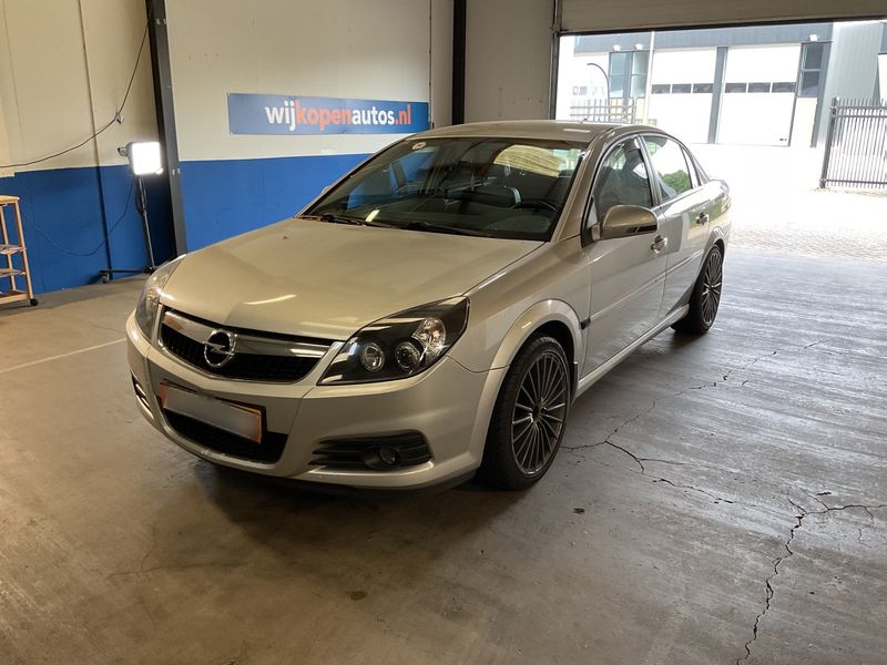 Opel Vectra 1.6 First Edition 2009 – снимка 1