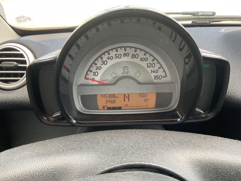 Smart fortwo 1.0 Micro Hybrid Drive pure 2011 – снимка 4