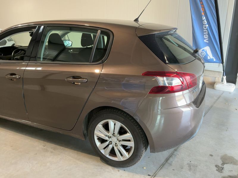 Peugeot 308 1.6 e-HDi Active 2014 – снимка 6