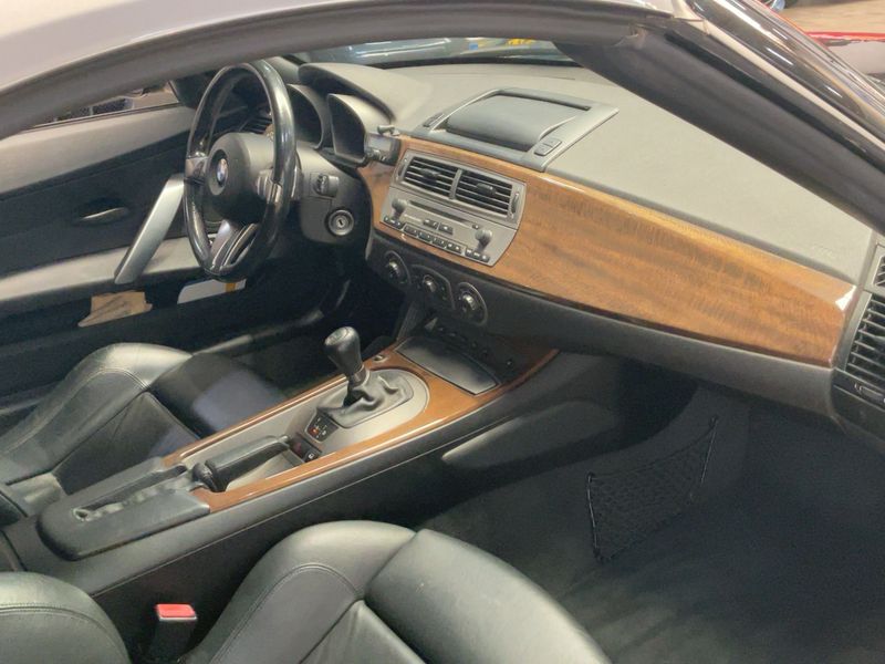BMW Z4 3.0i 2004 – снимка 17