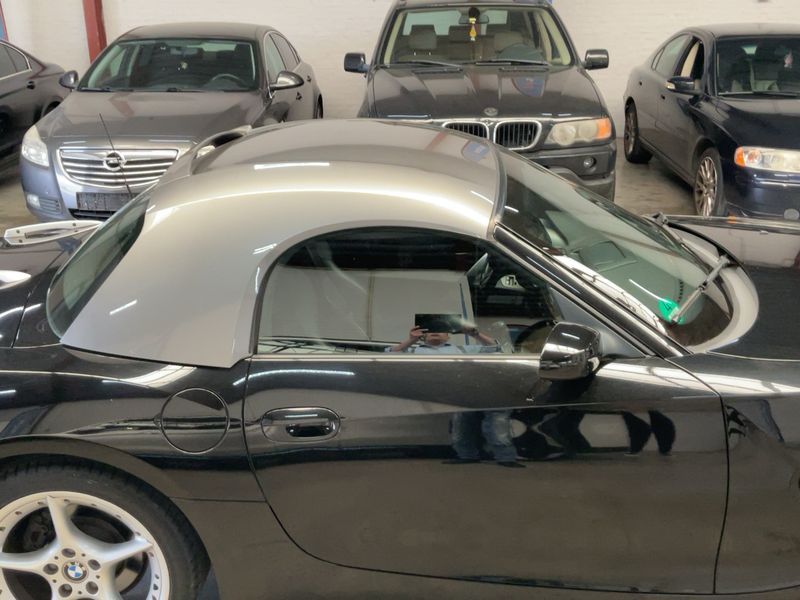 BMW Z4 3.0i 2004 – снимка 13