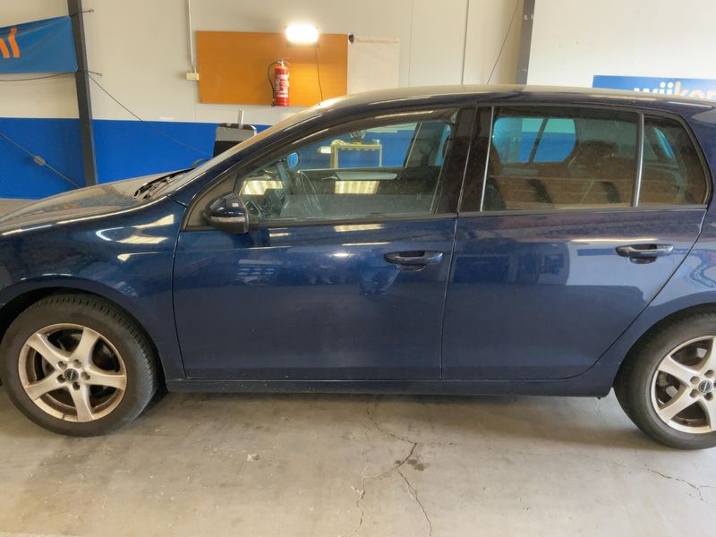 Volkswagen Golf VI 1.4 TSI Team 2010 – снимка 4