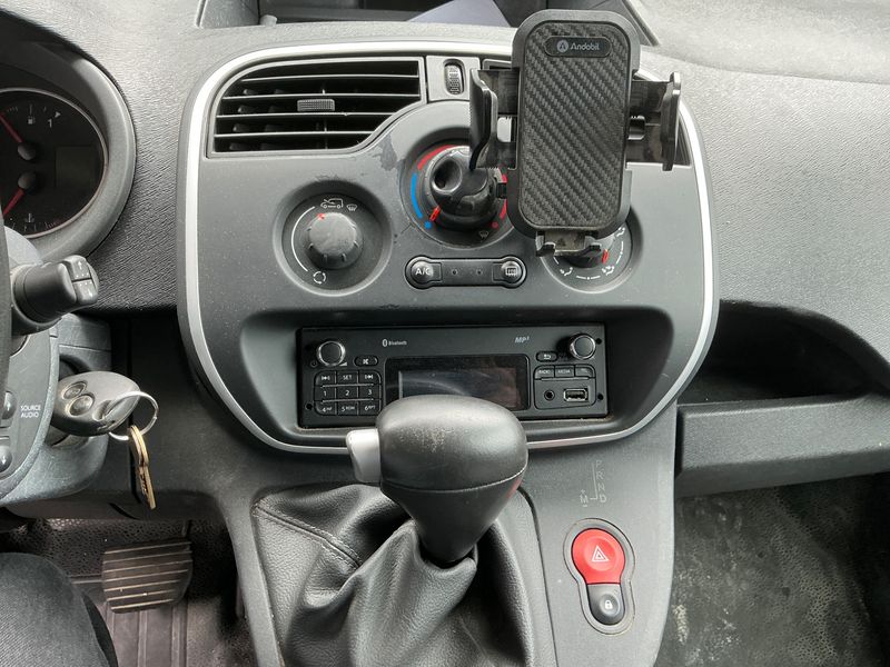 Renault Kangoo 1.5 dCi Express Maxi Grand Confort 2018 – снимка 41