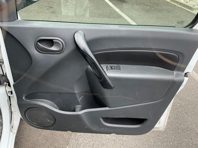 Renault Kangoo 1.5 dCi Express Maxi Grand Confort 2018 – снимка 33