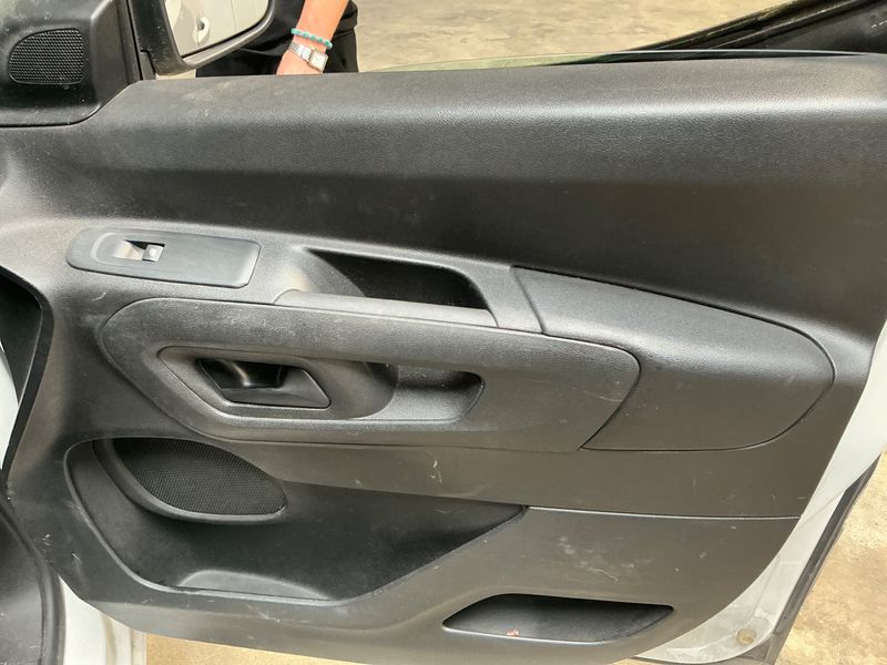 Citroen Berlingo 1.5 Blue-HDi Driver M 2021 – снимка 32