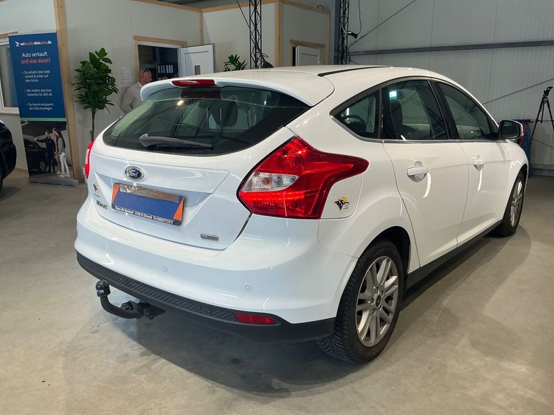 Ford Focus 1.0 EcoBoost Titanium 2012 – снимка 2