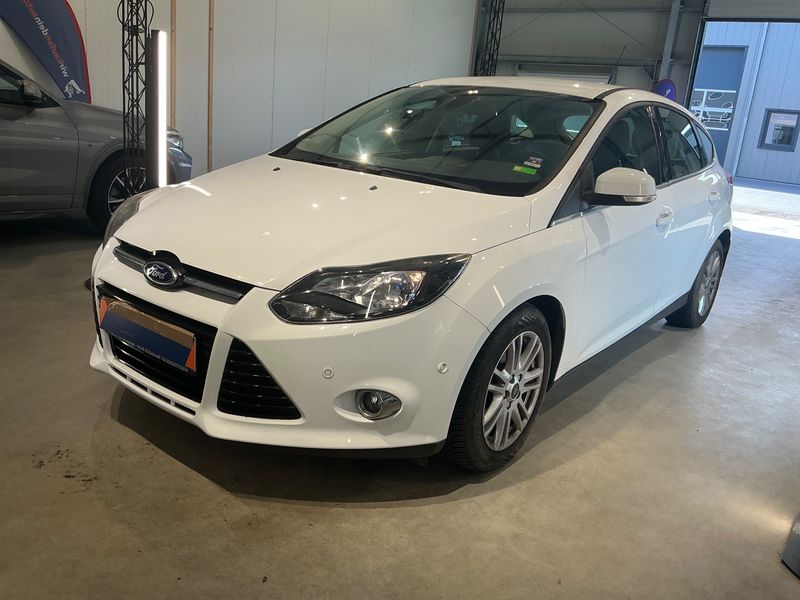 Ford Focus 1.0 EcoBoost Titanium 2012 – снимка 1