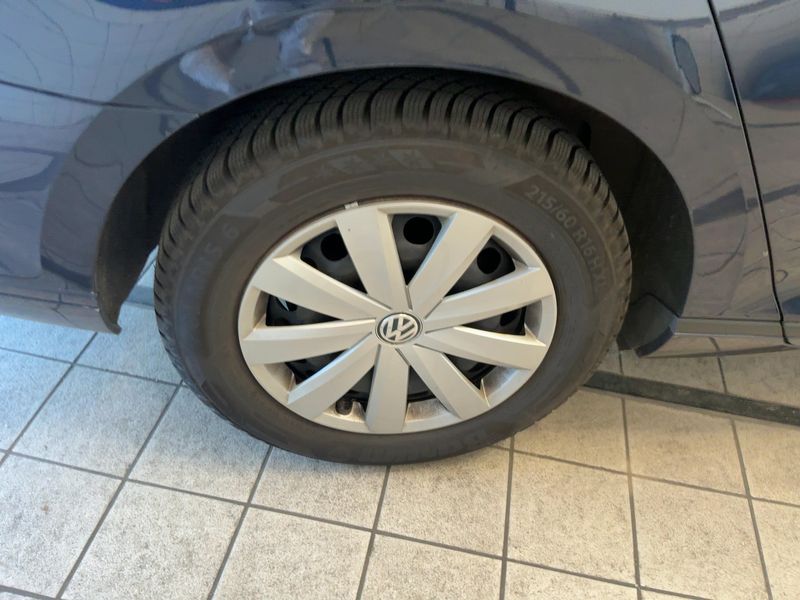 Volkswagen Passat 2.0 TDI Trendline BlueMotion Tech 2016 – снимка 19