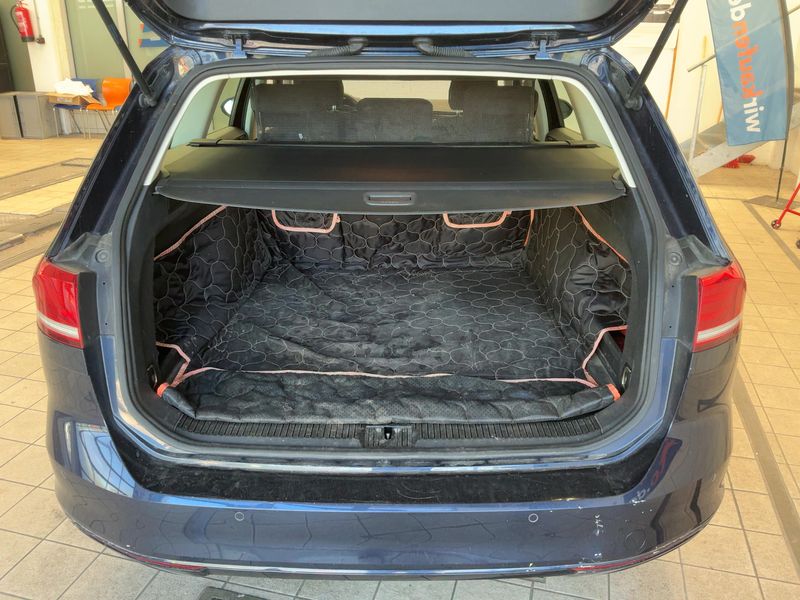 Volkswagen Passat 2.0 TDI Trendline BlueMotion Tech 2016 – снимка 10