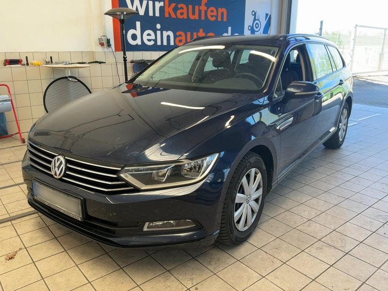 Volkswagen Passat 2.0 TDI Trendline BlueMotion Tech 2016 – снимка 1
