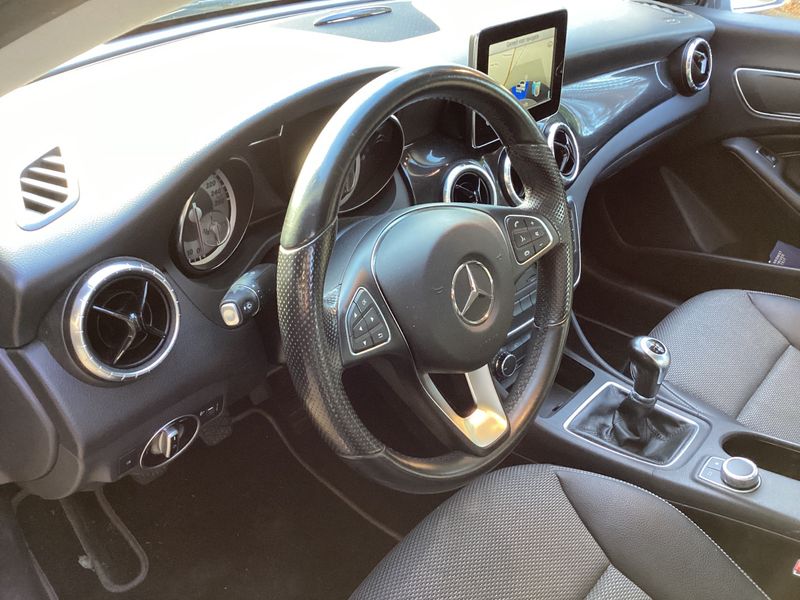 Mercedes-Benz CLA-Klasse CLA 180 2015 – снимка 35