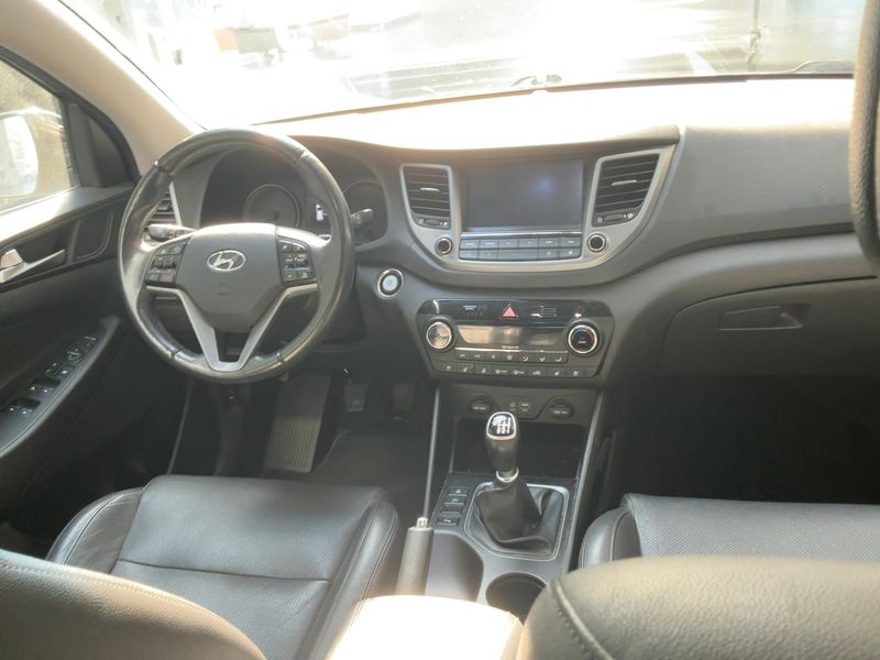 Hyundai Tucson 1.6 TGDI Advantage 2WD 2016 – снимка 17