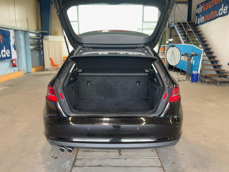 Audi A3 Sportback 2.0 TDI Ambiente 2015 – снимка 15
