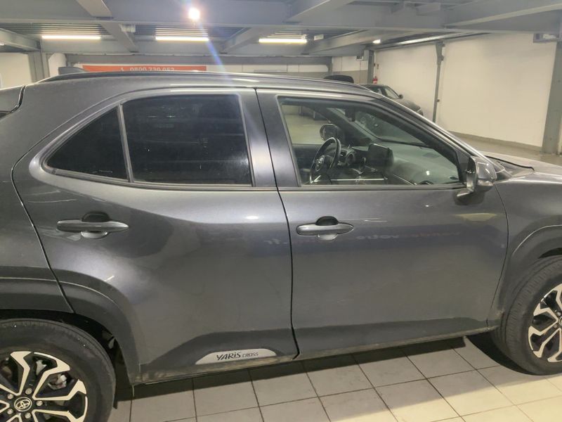 Toyota Yaris Cross 1.5 Hybrid Design 2022 – снимка 10