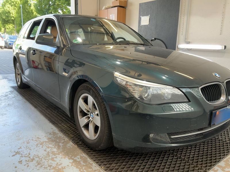 BMW 5er 520d 2010 – снимка 8