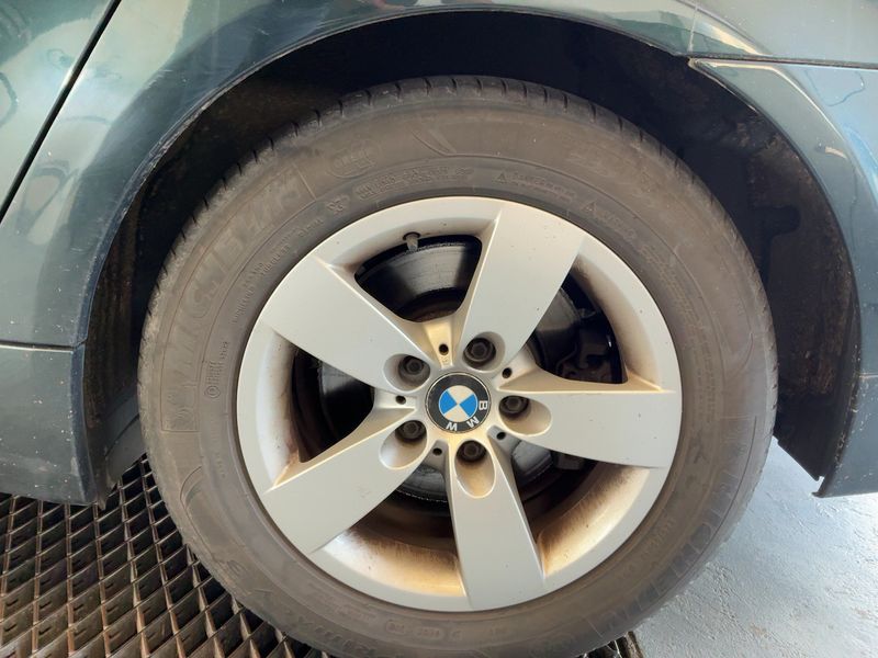 BMW 5er 520d 2010 – снимка 18