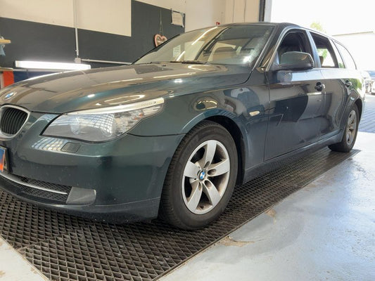 BMW 5er 520d 2010 – снимка 2