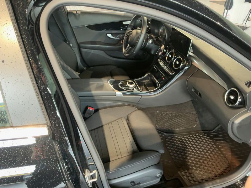 Mercedes-Benz C-Klasse C 220 d T 2019 – снимка 17